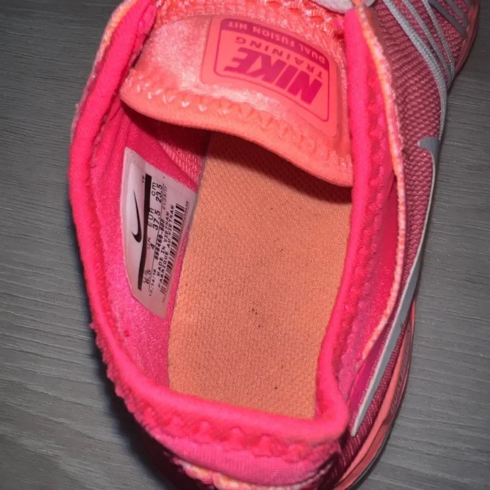 Nike Running Dual Fusion TR‎ HIT Racer Pink/ White 898469-600 Women's 6.5